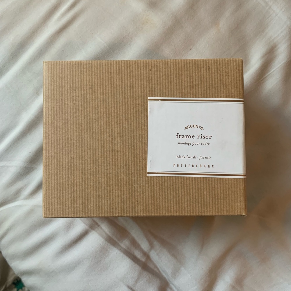 Pottery Barn Frame Riser in Black